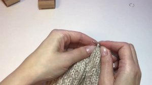 Пряжа на процесс. Вяжу шапку из Drops Alpaca.