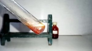 Реакция ЖЕЛЕЗА и РАЗБАВЛЕННОЙ АЗОТНОЙ КИСЛОТЫ.Опыты по химии.Reaction of IRON and DILUTE NITRIC ACI