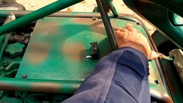 самодельный квадроцикл, автомобиль, трактор - всё в одном, ретро стиль смотреть онлайн