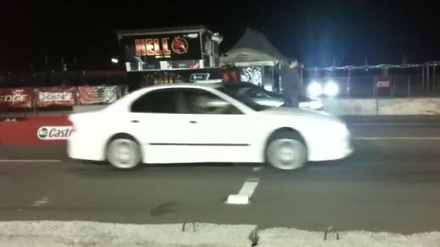 Mitsubishi Galant VR-4 2xTD04 MT VS Mitsubishi Galant VR-4 MT смотреть онлайн