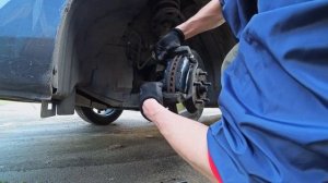 Замена передних колодок Mazda 6 gj . ASP