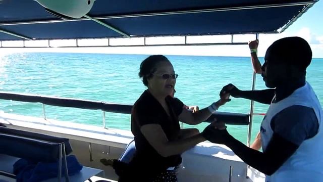 Saona Island - Isla Saona Excursion Dancing - Dominican Republic смотреть онлайн