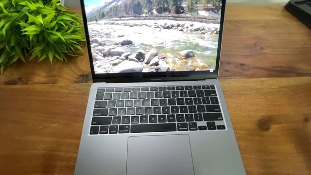 Apple MacBook Air 2020 Intel Long Term Review in Hindi смотреть онлайн