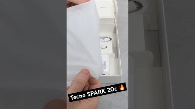 Распаковка Tecno SPARK 20c ? #unpacking #Tecno #Spark20c