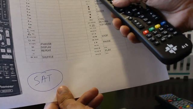 Переход между страницами памяти в универсальном пульте 4в1 смотреть онлайн