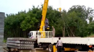 тест драйв корейского грузовика с краном манипулятором