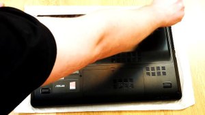 ASUS K95V wymiana HDD 2,5 3,5 RAM battery upgrade