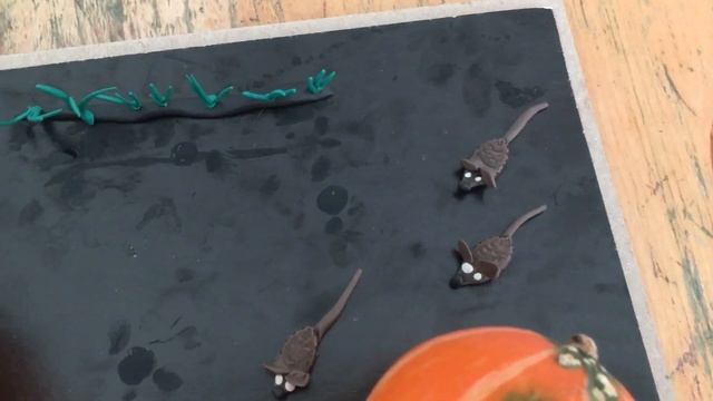 Поделка из тыквы, кукла лол, пластилина смотреть онлайн