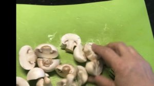 Фрикадельки с овощами запеченные в духовке