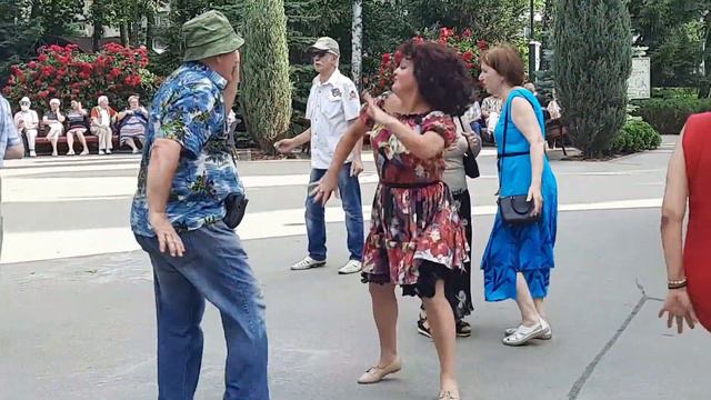 🌟ДЕВОЧКА В ПЛАТЬЕ 👗ИЗ СИТЦА👍😊💃💃💃 смотреть онлайн