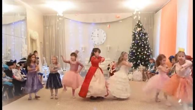 утренник Маши 2019 НГ смотреть онлайн