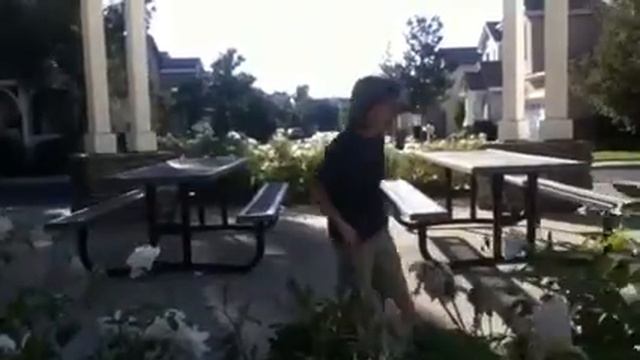 Patrick Breakdance Video смотреть онлайн