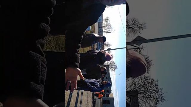 Заезд на две улицы в Жданово перекрывают дорожными ограждениями