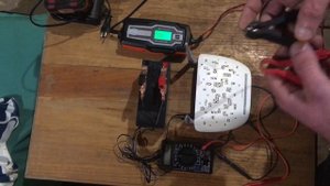 Как подключить роутер к аккумулятору. Интернет без электричества. Бесперебойный WIFI.