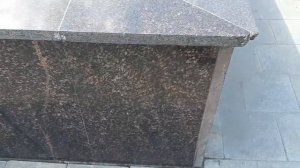 Дымовский гранит. Облицовочная гранитная плитка из Дымовского гранита. Пример использования