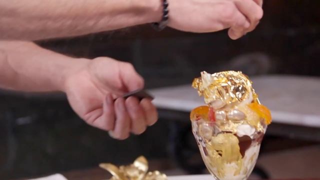 How to make a $1000 dessert - Guinness World Records смотреть онлайн