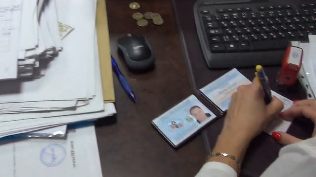 Получение удостоверения журналиста - видео с камеры - Глобальная волна смотреть онлайн