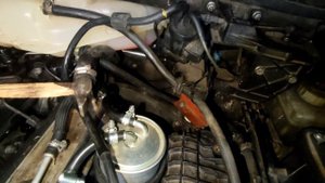 Замена левой подушки двигателя на Mercedes-Benz w163 ML270