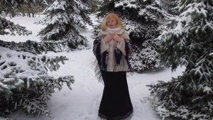 Белые розы на снегу..???? #павловопосадская#шаль#платок#белые#розы#обзор#примерки