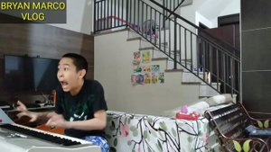 RUSH "H" (crazy finger).