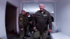 Рогозин привез в Донецк зимнее обмундирование и помощь для НМ ДНР.mp4