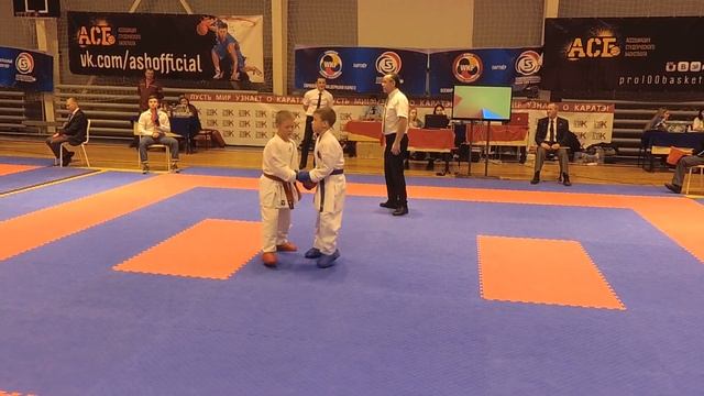 Соревнования по каратэ WKF / Череповец / Иван Губин смотреть онлайн