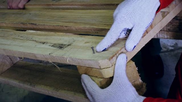 Правила безопасности работы на складе — Неисправный поддон опасен смотреть онлайн