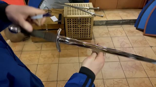 Технические требования к оружию для профбоëв ИСБ. Двуручное и полуторное клинковое оружие.