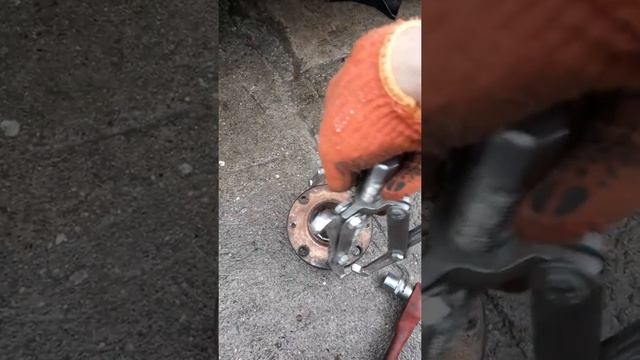 Как снять потшипник задней ступицы на ВАЗ 2110,2111,2112,2109,2108,2115. смотреть онлайн
