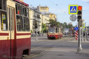 Редчайший трамвай ЛВС-97 на маршруте 7А в Петербурге