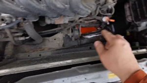 Замена радиатора охлаждения Toyota Corolla Runx 2001 г.в.