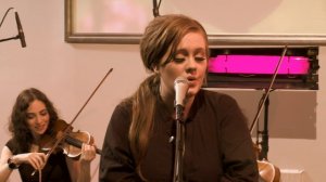 Adele - Cold Shoulder [MTV Unplugged] May 7th, 2009