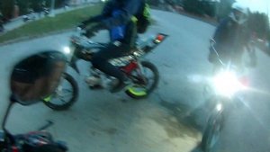 Катаю подписчиков на Geon Pantera N200 l Скутер с максималькой 65 km/h l Стант на мопеде l #27