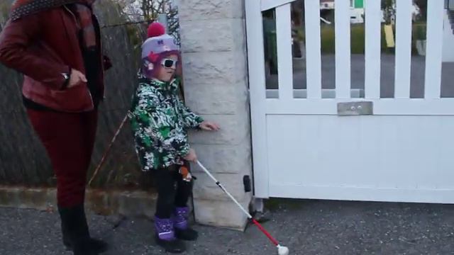 Ходим с тростью 2 смотреть онлайн