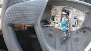 Снятие руля Renault logan 2 mcv