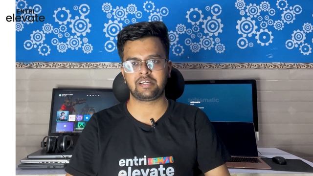 STARTUPS vs BIG TECH COMPANIES | Where Should I Work? смотреть онлайн