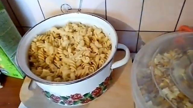 Не сидим на месте, а сжигаем калории;)/подстригла чёлку и изменила её форму/25.01.19 смотреть онлайн