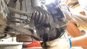 Замена нижней шаровой опоры Toyota Harrier