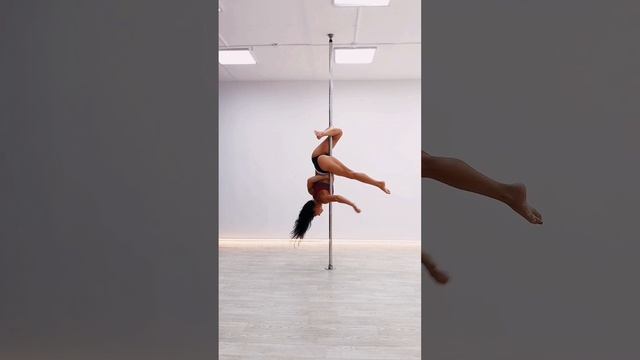 Pole-dance .mp4