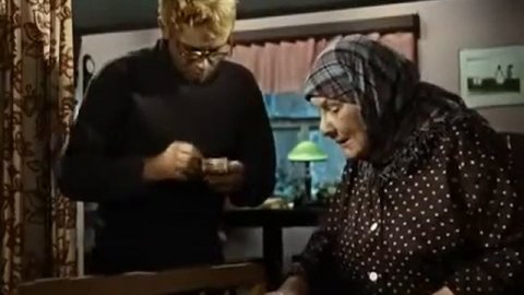 Вот спасибо хорошо положите на комод