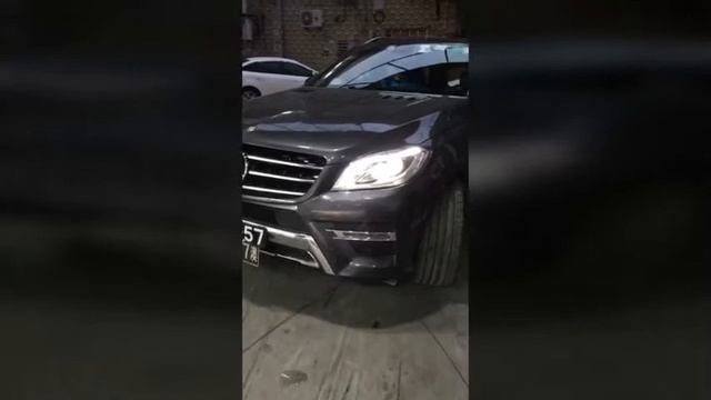 Mercedes Benz ML350, ML450 halogen headlamps xenon ILS smart headlights смотреть онлайн