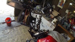 Yamaha YBR 125 - замена подшипников в рулевой колонке