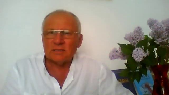 почему пожилые люди имеют запах сундука смотреть онлайн