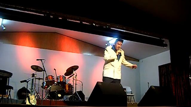 Tim Rolland performing at The Roaring River Theater in Cassville, Mo! смотреть онлайн