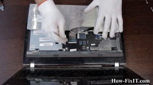 How to replace keyboard on Packard Bell New90 laptop