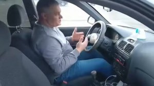 КАК ПРАВИЛЬНО  СИДЕТЬ ЗА РУЛЁМ.