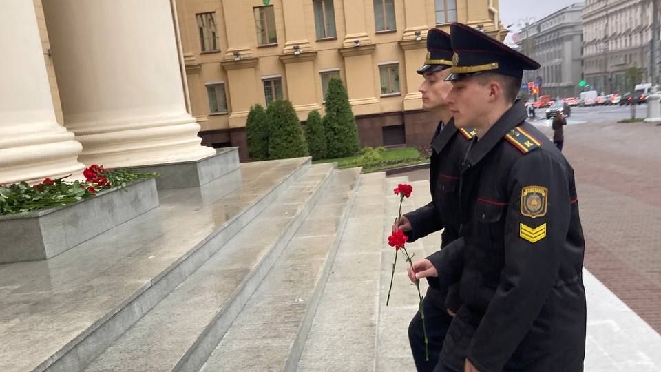 Сотрудники Академии МВД почтили память о сотруднике КГБ Дмитрии Федосюке