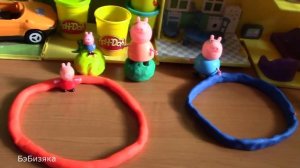 Свинки строят Разноцветный БАССЕЙН из Плей-до  Мультик из игрушек