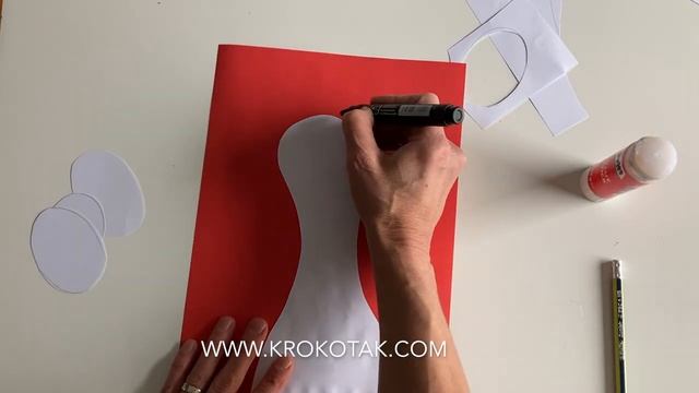 HAPPY WHITE HEN смотреть онлайн