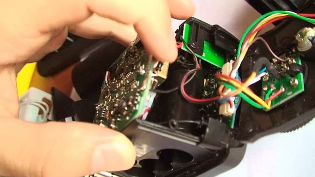 Ремонт Фото вспышки YN568 смотреть онлайн